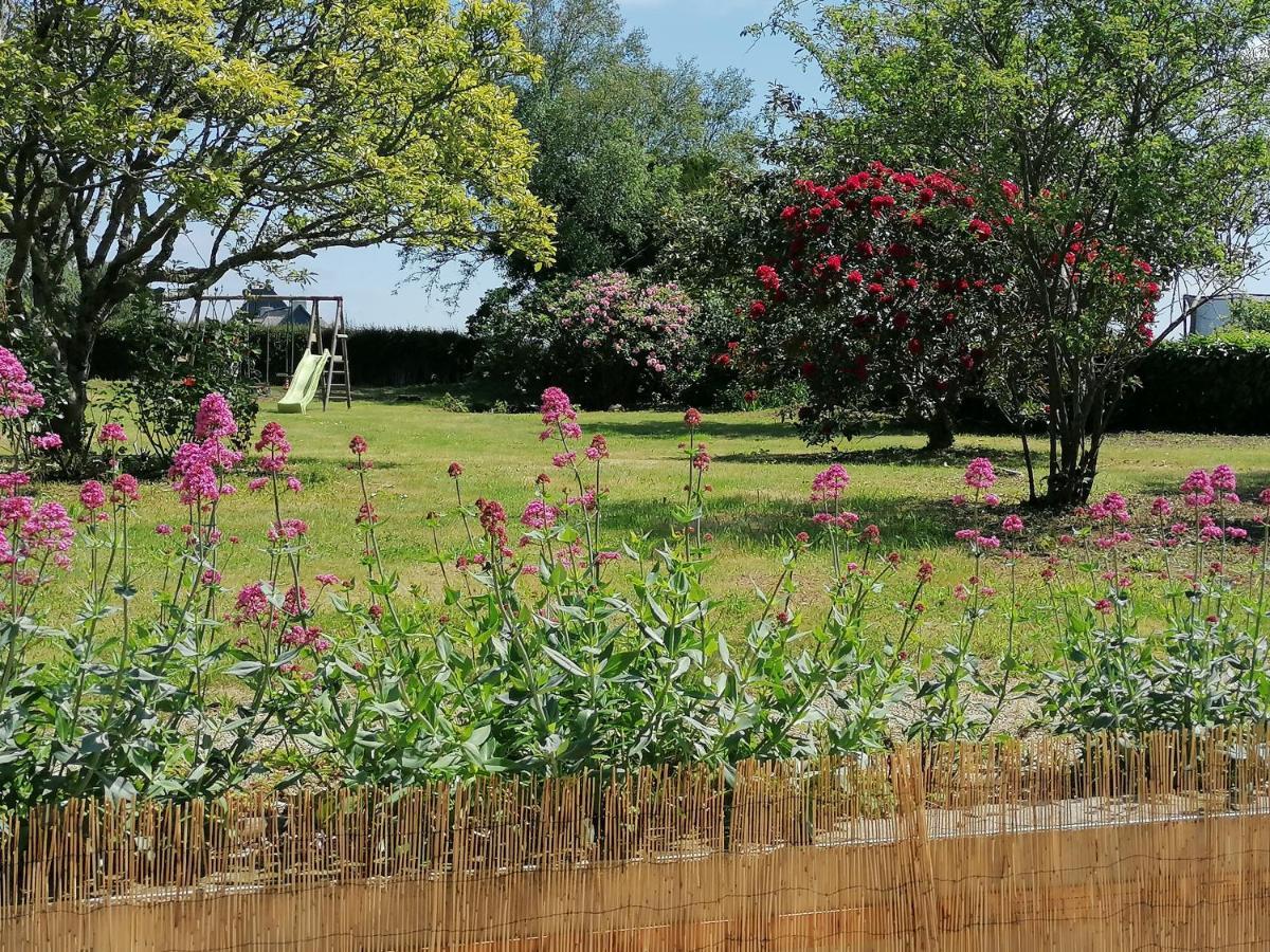 Gite 2 Pers Proche Plage Avec Jardin Clohars-Carnoët Exterior foto